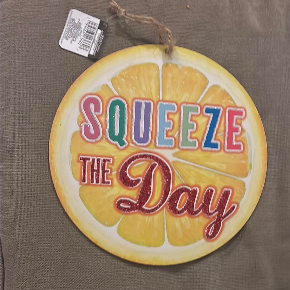 Squeeze the Day Lemon Wall Decor